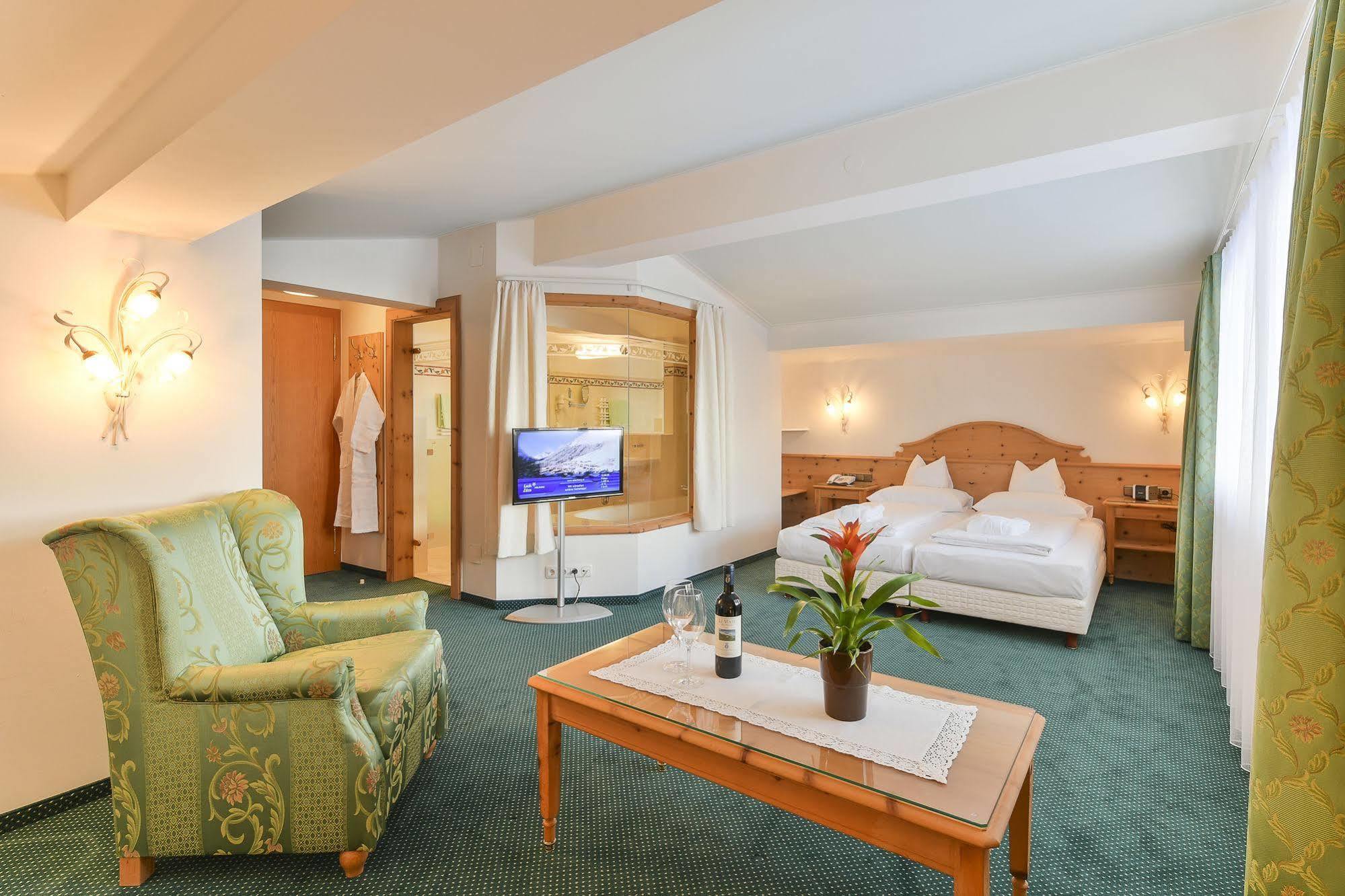 Hotel Schwarzwand Lech am Arlberg Eksteriør billede